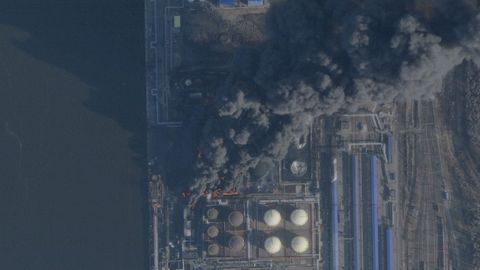 Ust-Luga naftaterminali tulekahju suits võib jõuda Eestisse