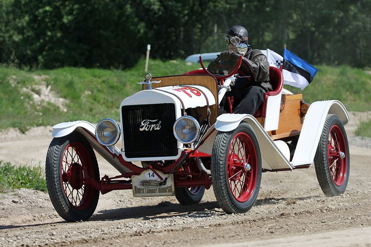Ford T Speedster aastast 1920, mis kuulub LaitseRallyParki kollektsiooni.