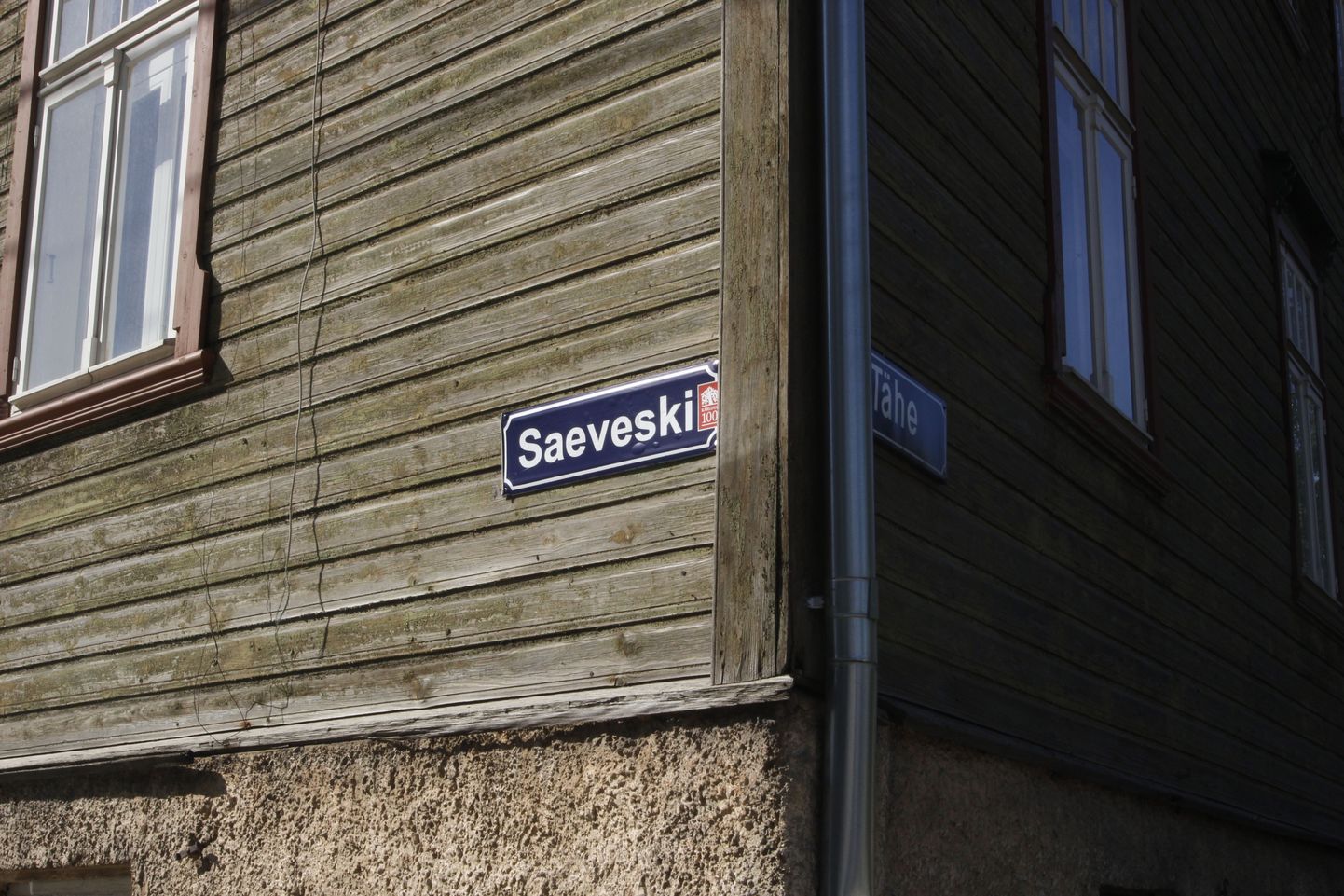 Karlova päevade ajal kannab Saekoja tänav Saeveski nime.
