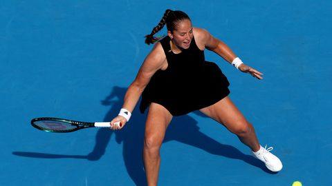 Aļona Ostapenko se je uvrstila v četrtfinale turnirja v Cincinnatiju