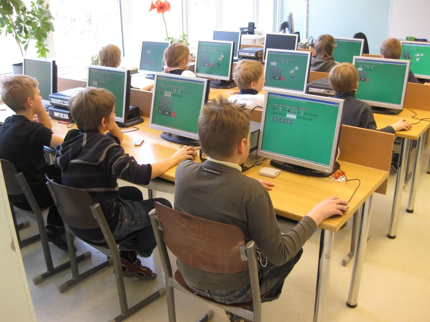 Pranglimisvõistlus Paikuse põhikoolis.