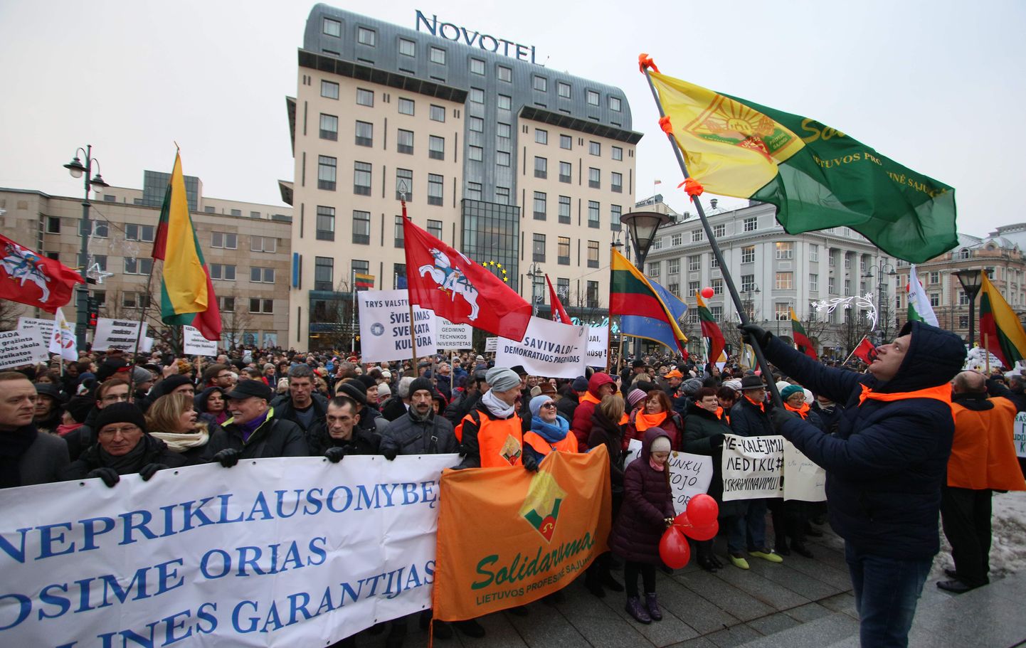 В Литве прошли демонстрации в поддержку учителей