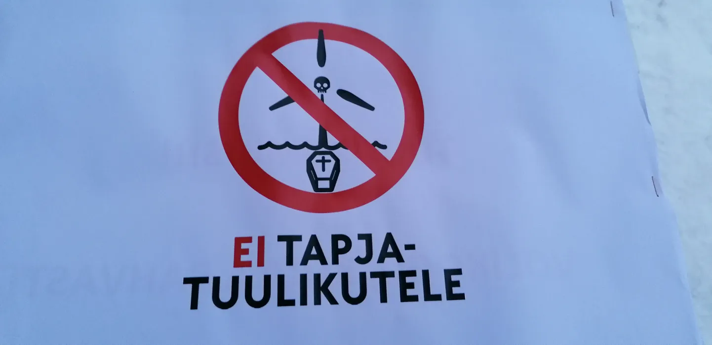 Risti tuulepargi vastaste plakat.