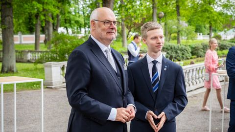 JANAR SEPP ⟩ Milleks meile (tehis)aru?