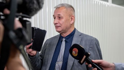 Kalle Grünthal astus kohtu ette