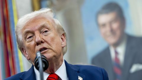 Trump kiitles Nobeli rahulaureaadi väidetava pakkumisega auhind talle anda