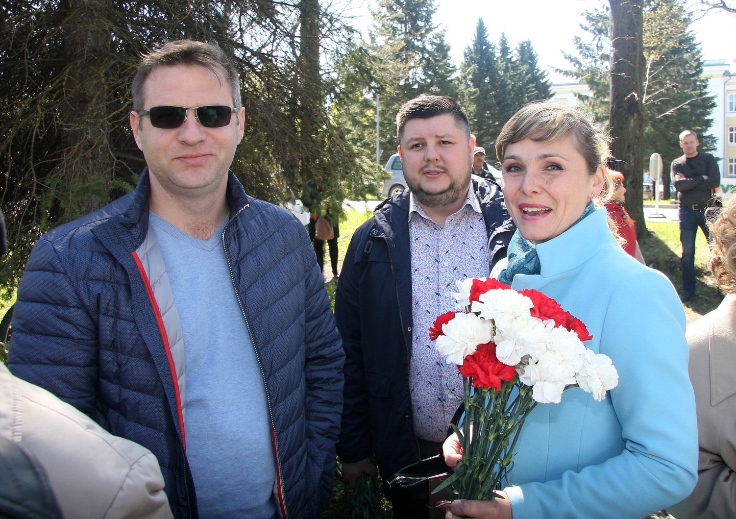 Kohtla-Järvel toimunud mälestusüritusel osalesid ka abilinnapead Vitali Borodin ja Deniss Veršinin ning linnasekretär Anna Generalova.