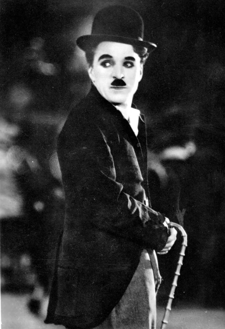 CHARLIE CHAPLIN