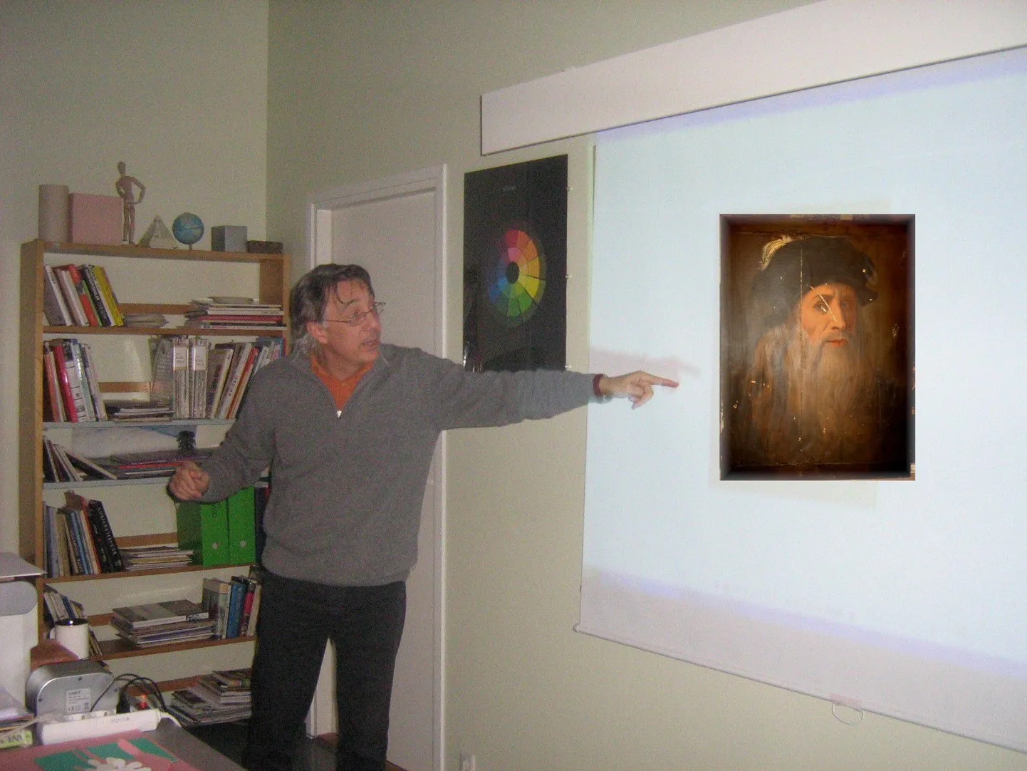 Gianni Glinni jagas Paikuse huvikoolis oma teadmisi.