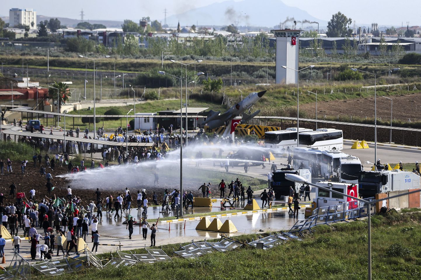 Пропалестинская акция протеста у авиабазы Инджирлик на юго-востоке Турции.