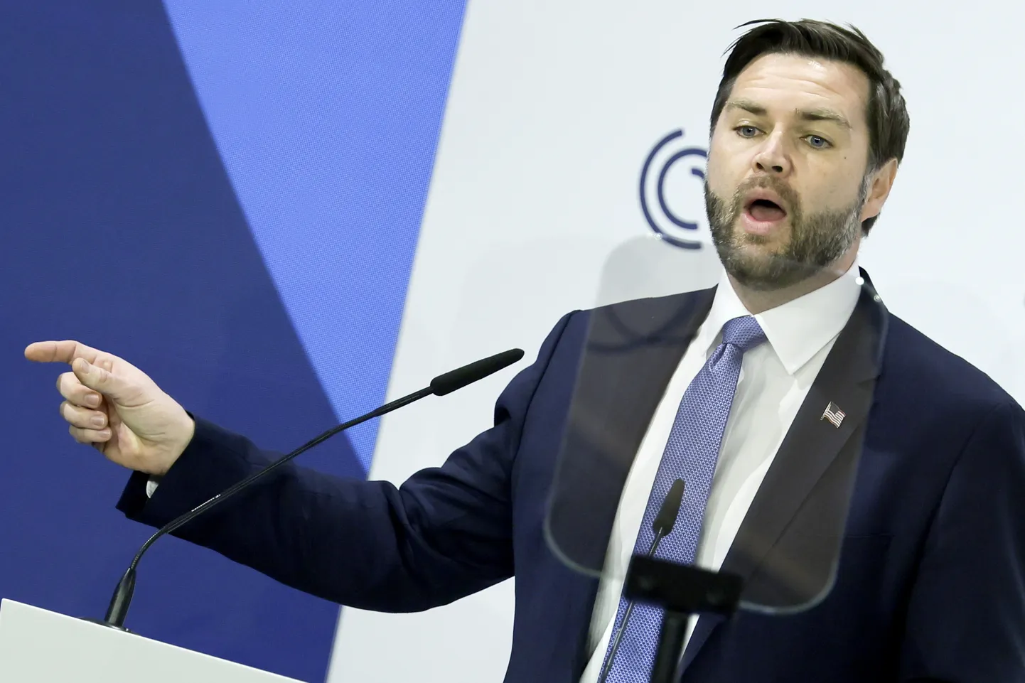 USA asepresident J. D. Vance Müncheni julgeolekukonverentsil 14. veebruaril 2025.
