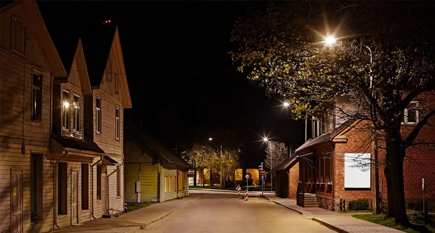 Vizulo LED-valgustid Salacgriva tänaval.