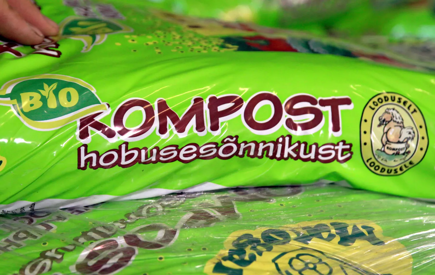 Kompostmuld hobusesõnnikust.