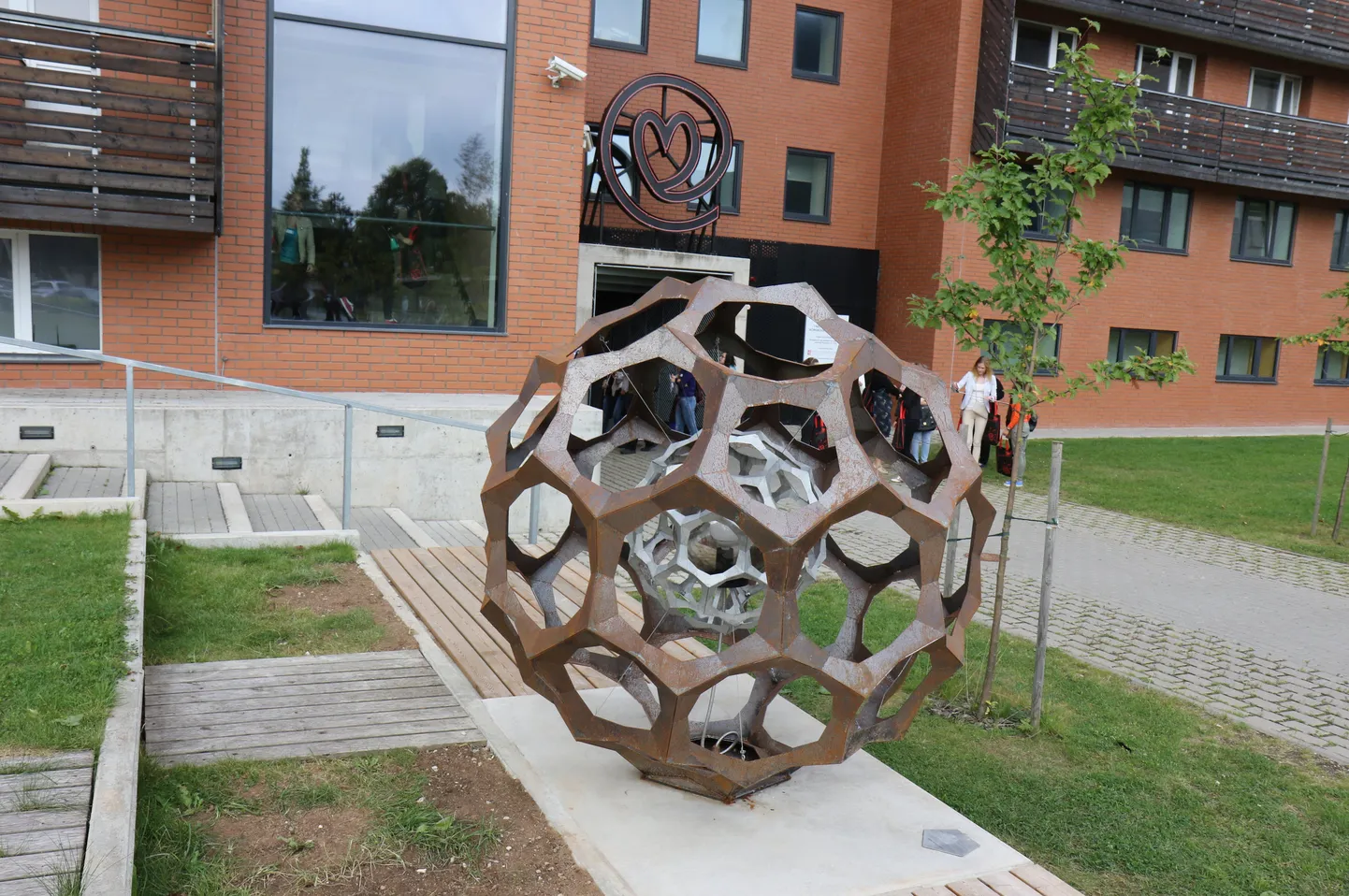 Tartu Tervishoiu Kõrgkool.