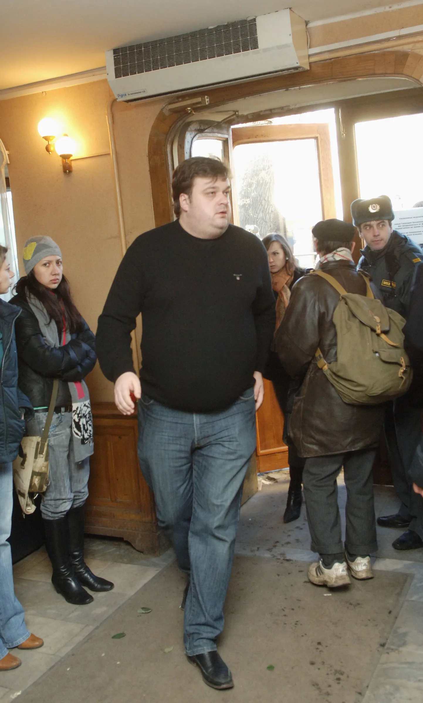 Василий Уткин.