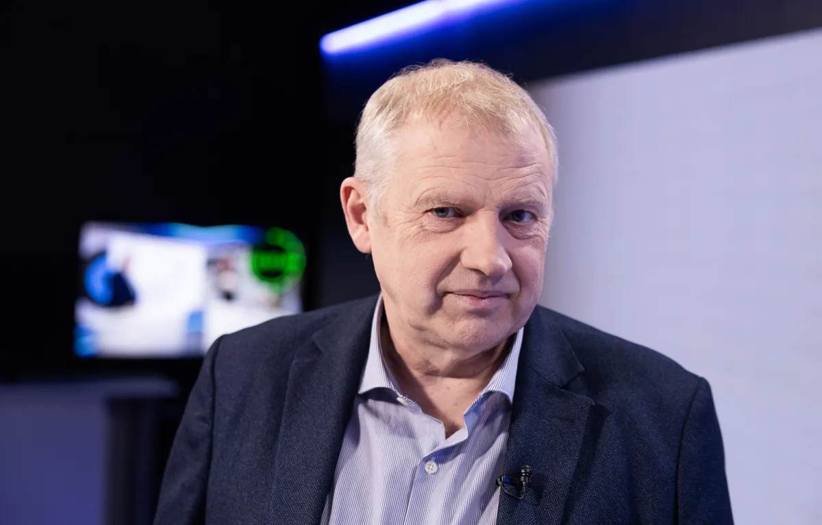 Former Estonian Intelligence Chief Rainer Saks has criticized the Financial Times for its decision to publish an outdated Russian naval map.