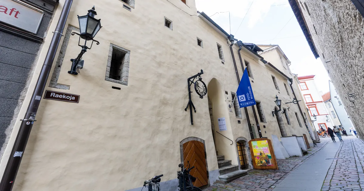JÜRI KUUSKEMAA ⟩ Kes pidid ööbima «alevilaudas»?