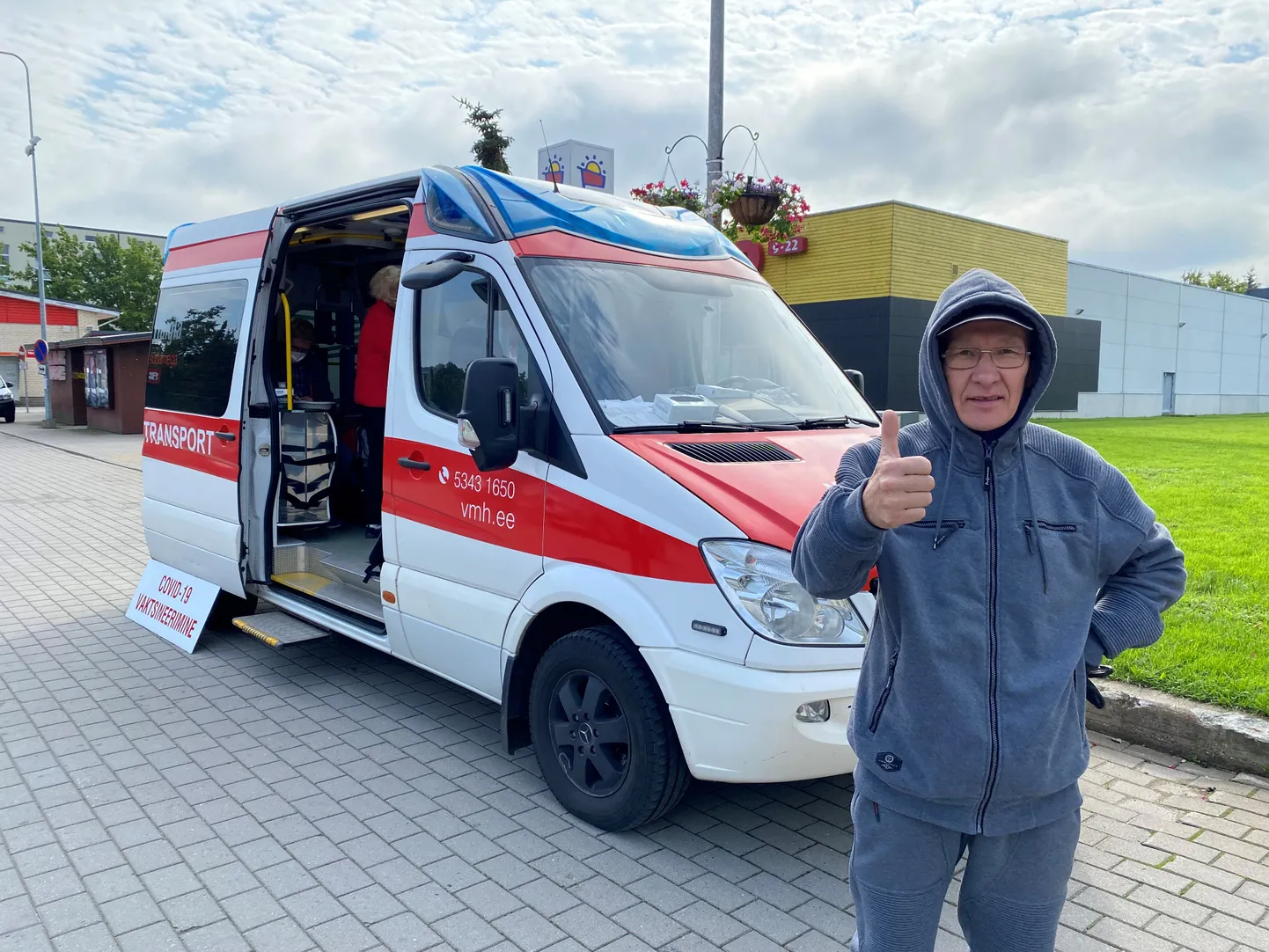 Paidelane Jüri Aleksejev sai täna vaktsineerimisbussis juba teise doosi.