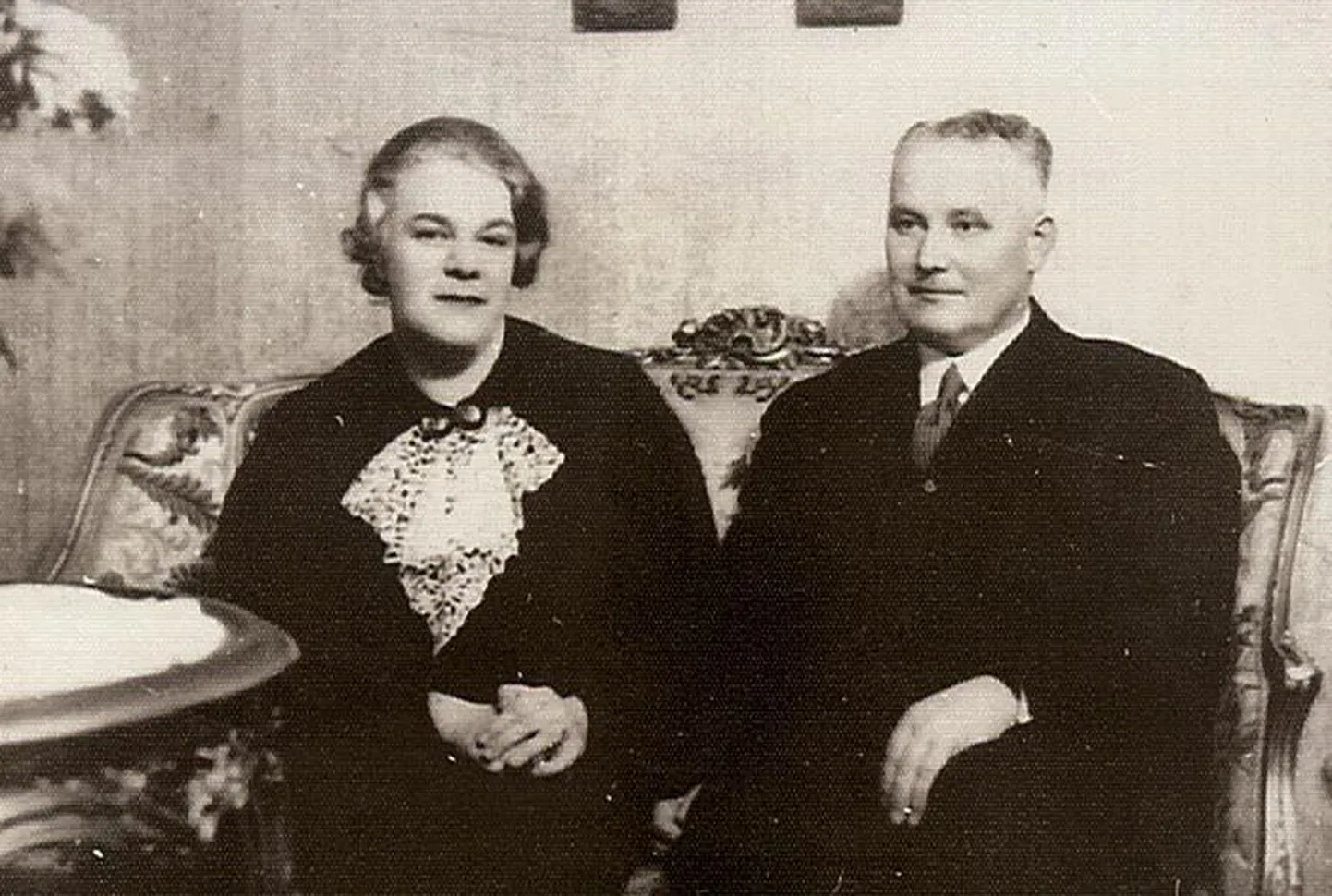 Maria ja Johan Laidoner 1930-ndatel aastatel. Armastatud mehe täpsest saatusest ei saanud Maria kunagi midagi täpselt teada.

Eesti filmiarhiiv