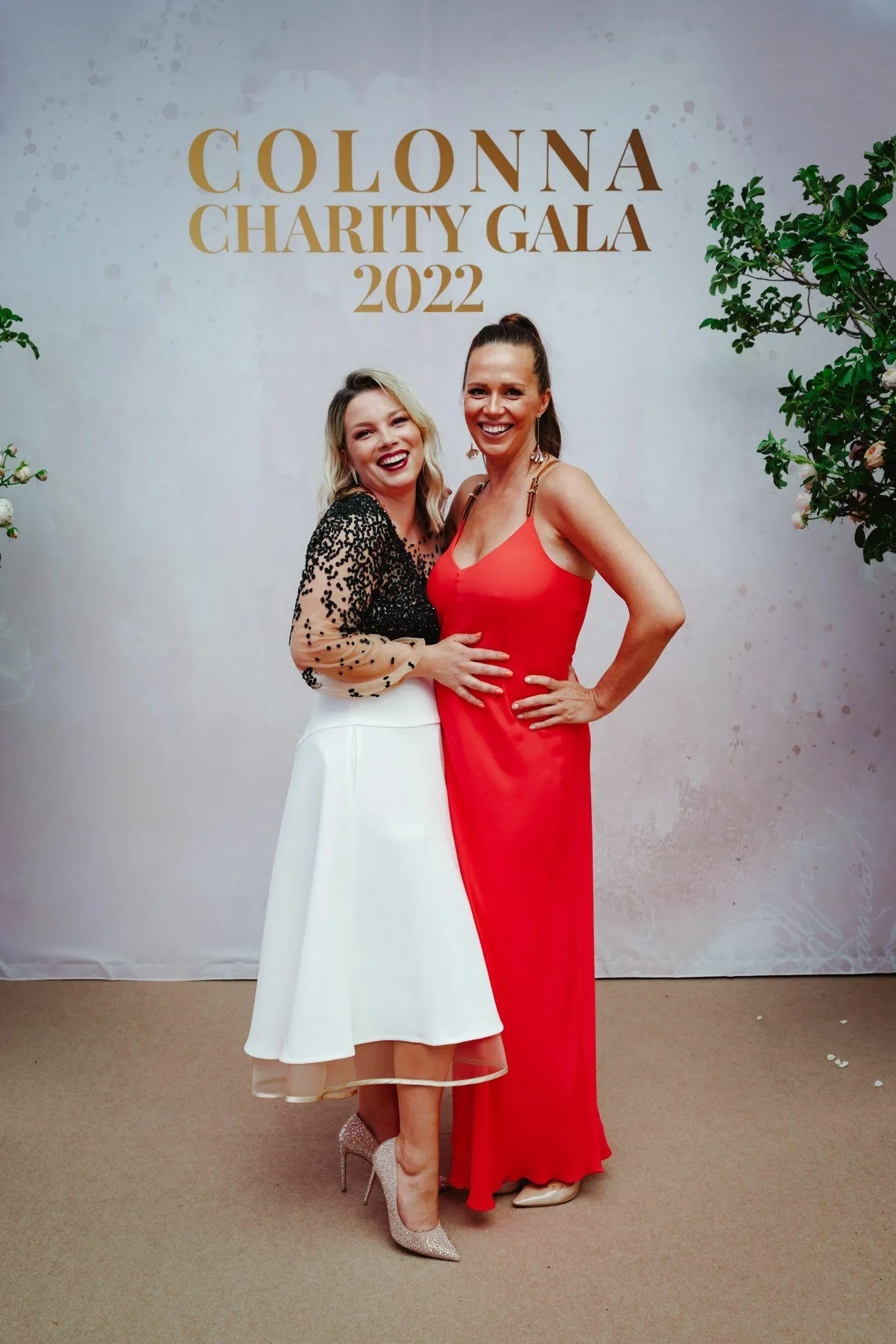Luisa Värk ja Helen Randmets Colonna heategevuslikul galal.