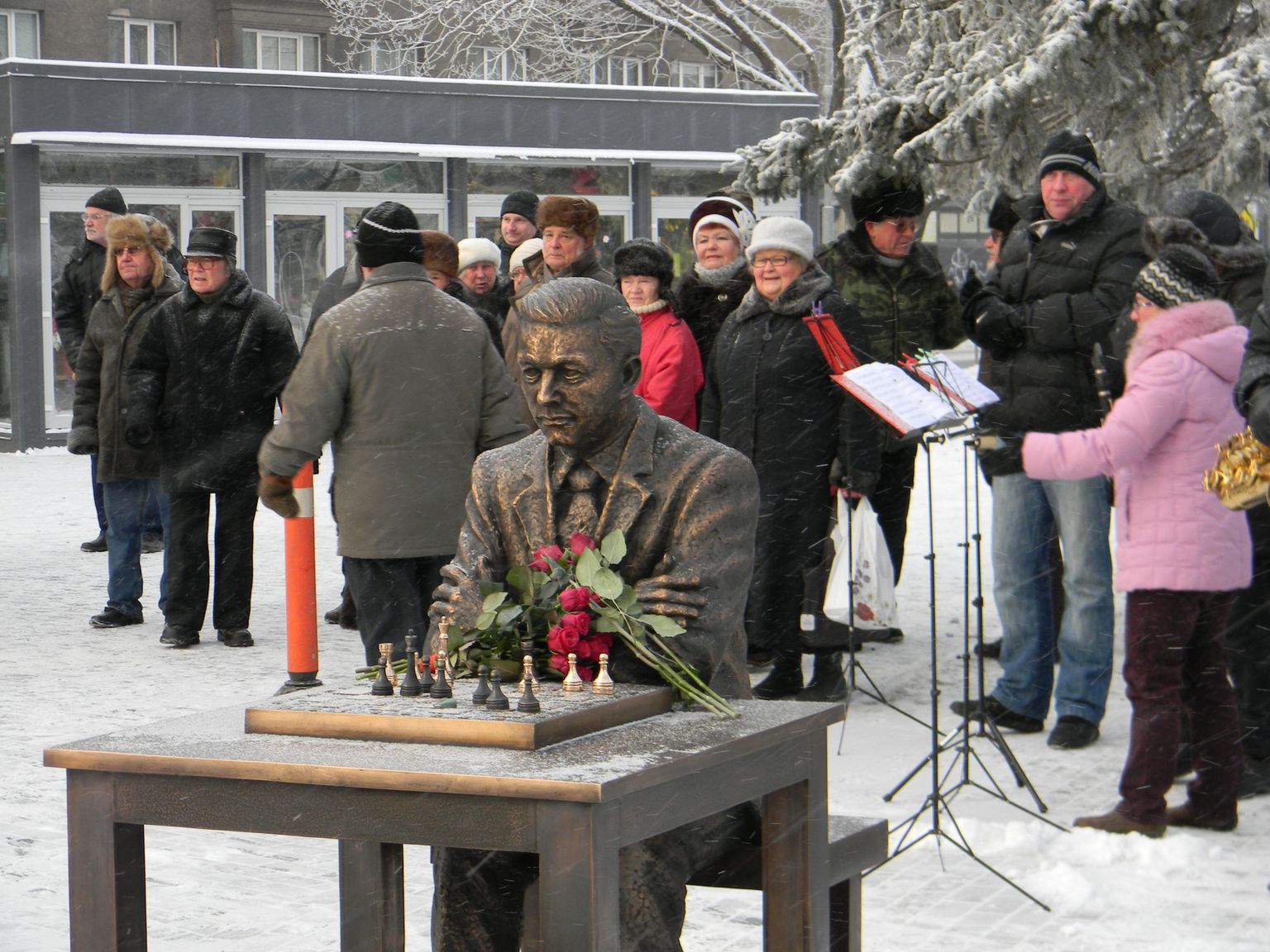 Памятник Кересу в Нарве.