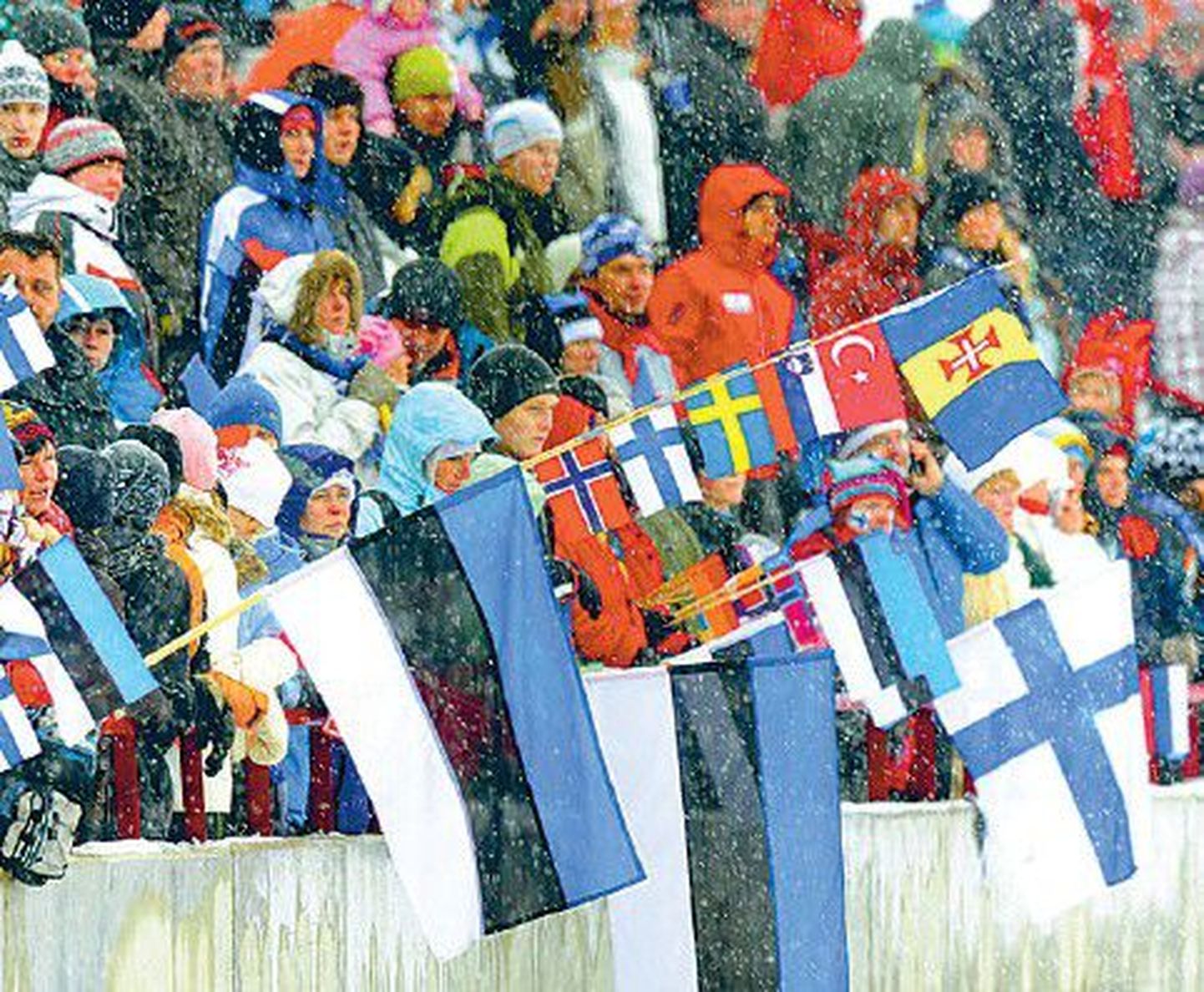 Девять лет отепяэский этап КМ по лыжным гонкам заманивал в Отепяэ тысячи любителей лыжного спорта, а теперь FIS намерен исключить его из календаря соревнований.