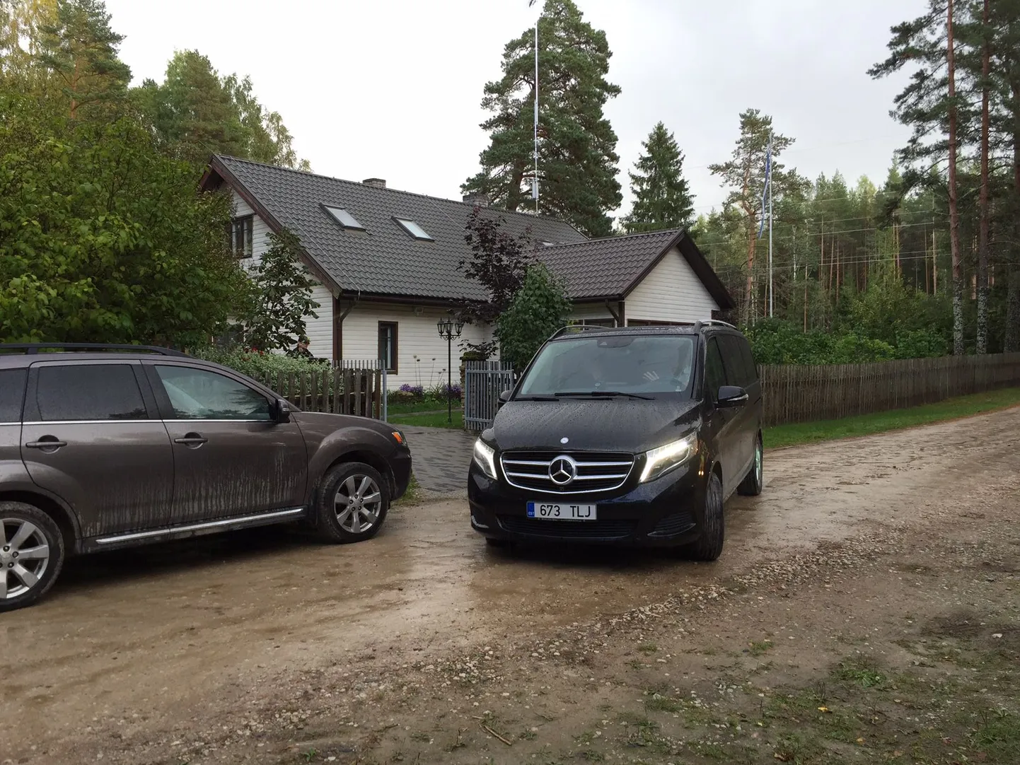 Olukord Hundisilmal pärast Tallinna linnapeale Edgar Savisaarele kahtlustuse esitamist korduvas altkäemaksu võtmises.