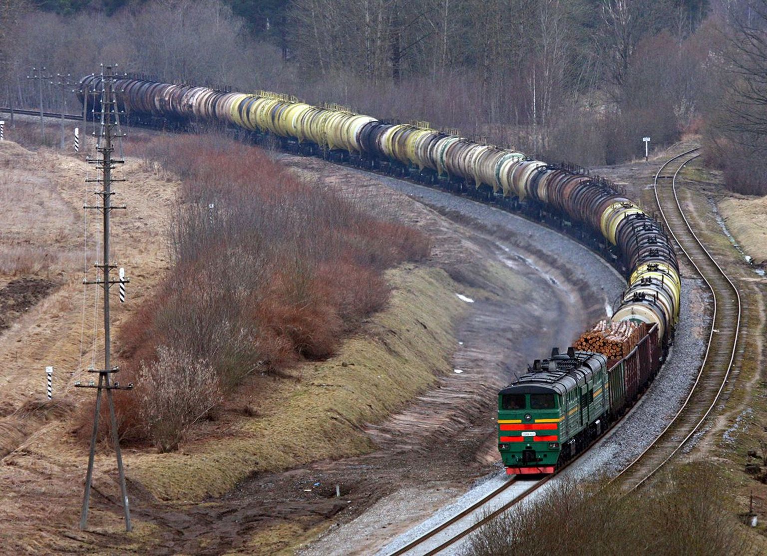 Raudtee Põhja-Lätis.