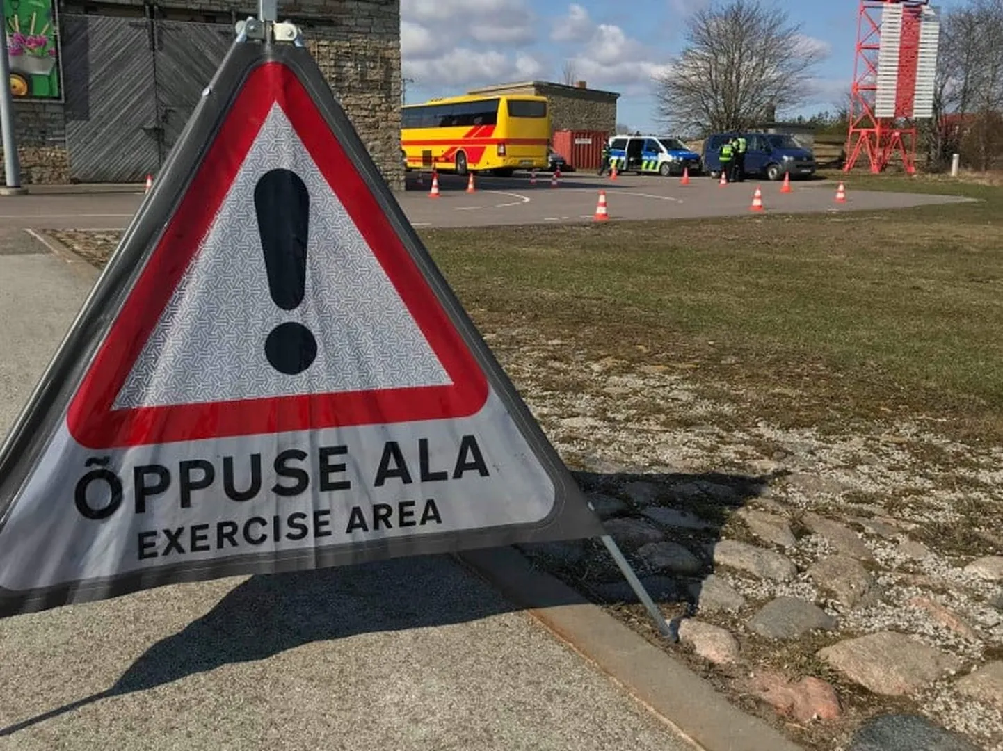 Orkaan 14 õppus.