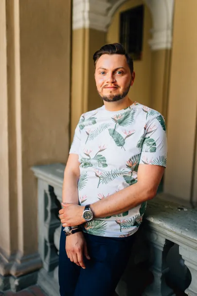 Стилист Максим Хлебников