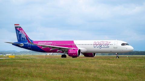 PANE TÄHELE ⟩ Uus piirikontrolli süsteem tekitas lennujaamades kaose – Wizz Air kehtestas uue range nõude