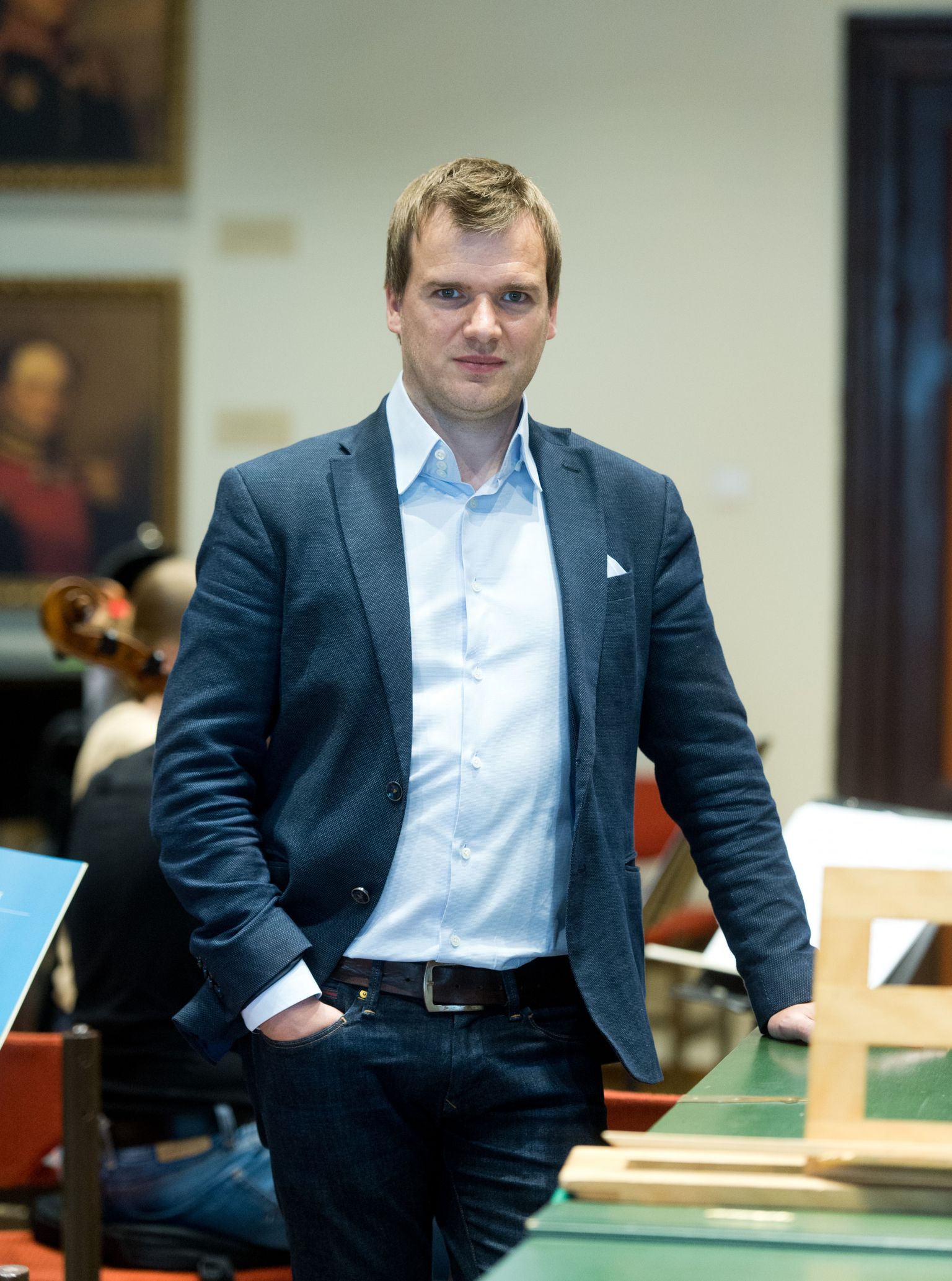 Dirigent Risto Joost.