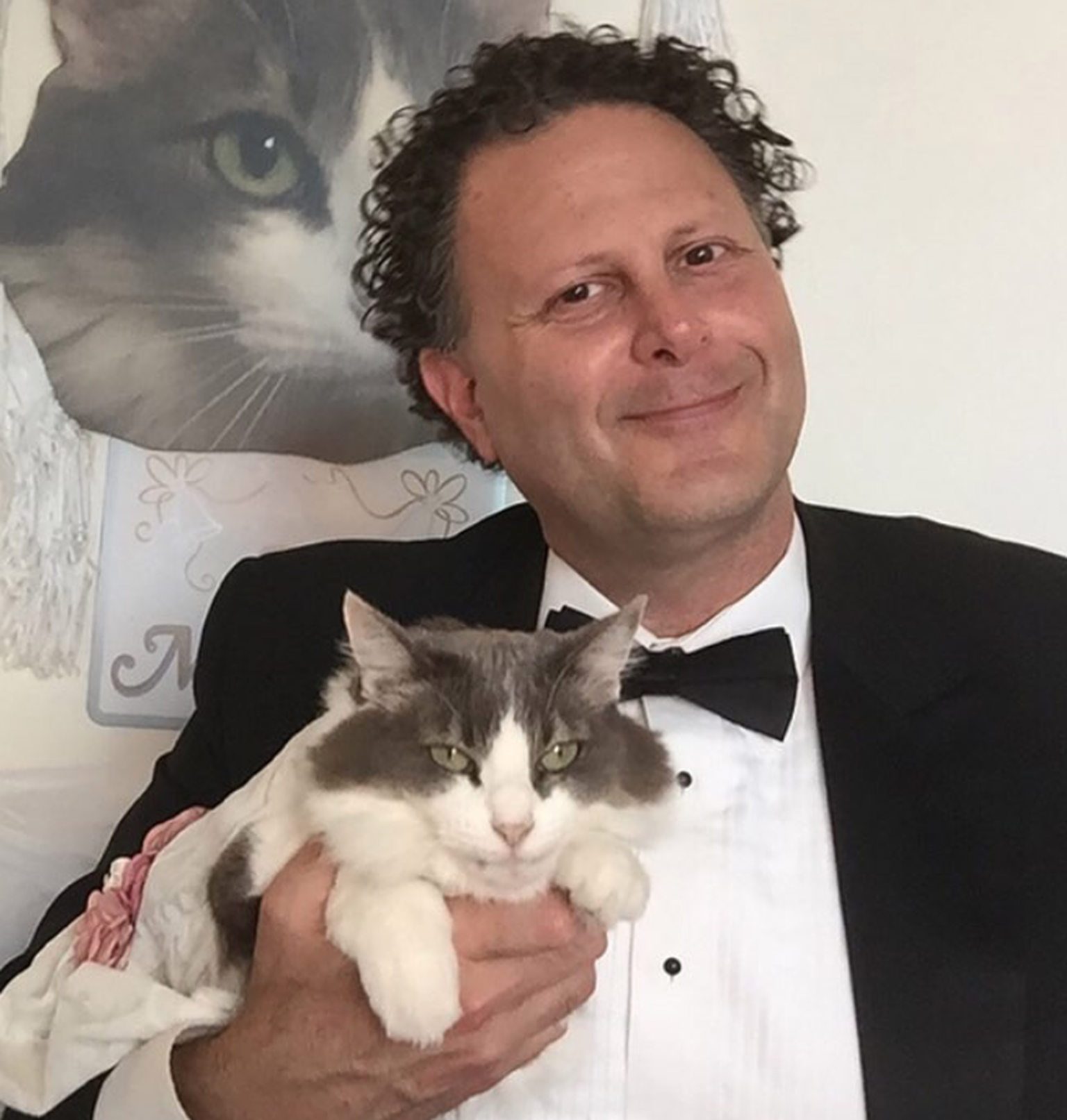 Scott Perry abiellus oma armaststud kassi Oliviaga.