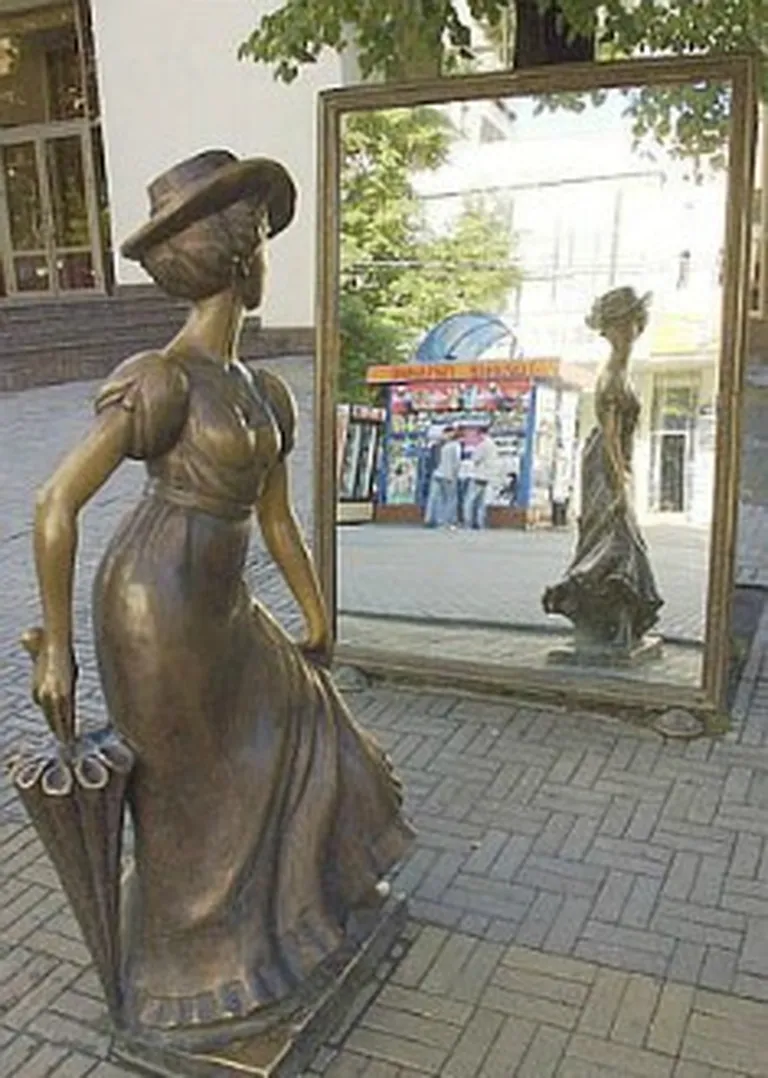 "Кокетка" из Челябинска FOTO: top10best.ucoz.ru"Мадемуазель" из Екатеринбурга.