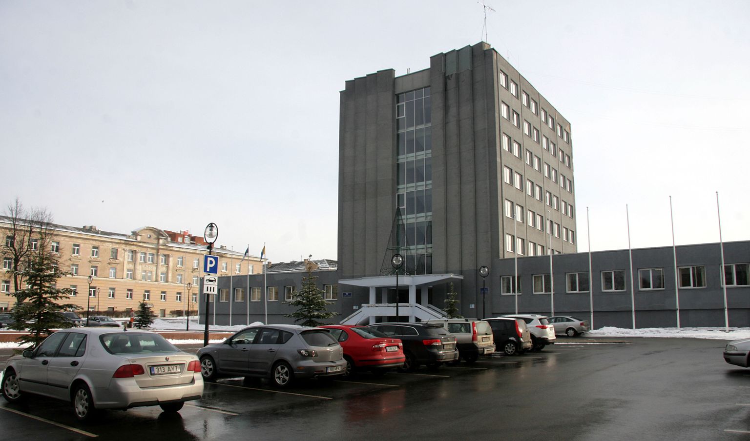 Kohtla-Järve linnavalitsuse hoone.