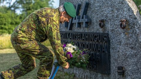 В Синимяэ почтили память погибших в боях летом 1944 года