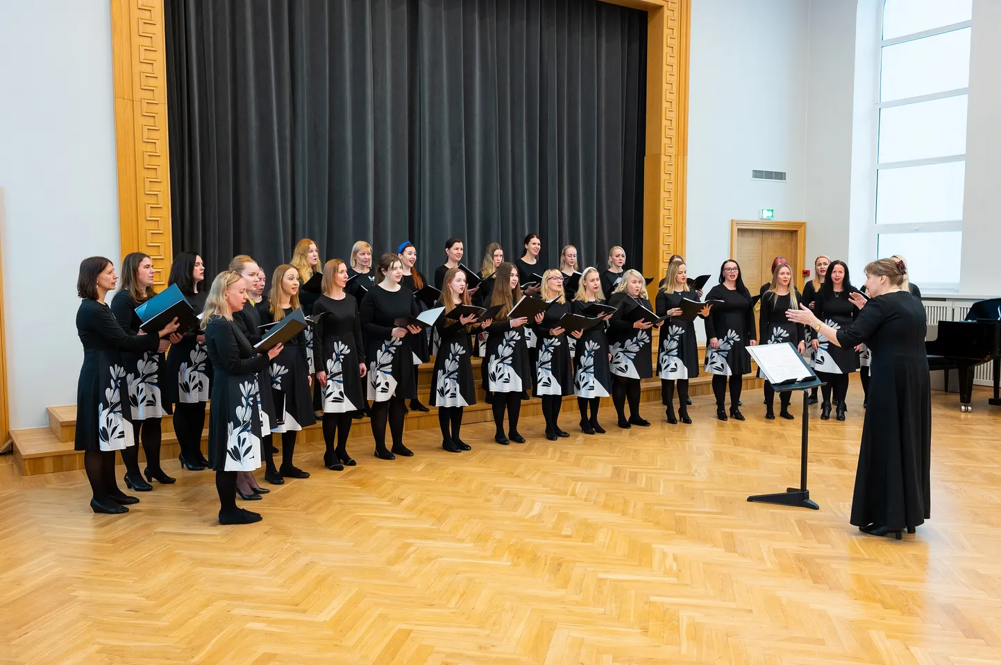 Naiskoor Kevad krooniti Lõuna-Koreas Gangneungis kooride maailmamängudel (World Choir Games) selleaastasteks tšempioniteks