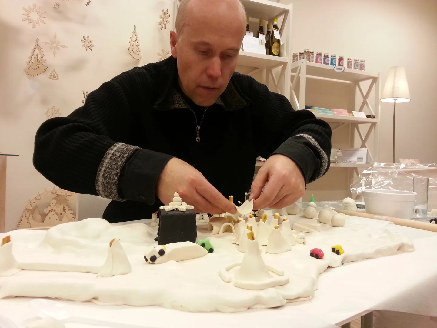 Centrali galeriis valmistati martsipanist Pärnu Jääfestivali makett.