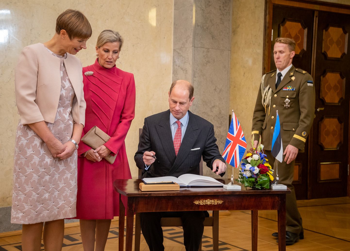 Wessexi krahv prints Edward ja krahvinna Sophie 2018. aastal Kadriorus president Kersti Kaljulaidiga.
