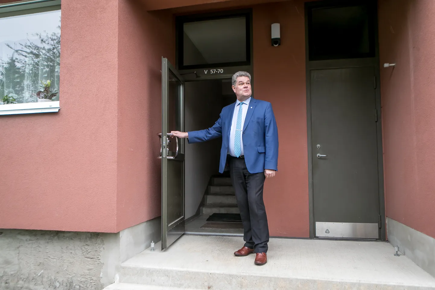 SAAB TEHTUD: Tehnika 3 ühistu juhi Tiit Rettau sõnul seisavad majaelanikud kogu aeg hea selle eest, et hoones oleks järgitud kõiki tuleohutusnõudeid.