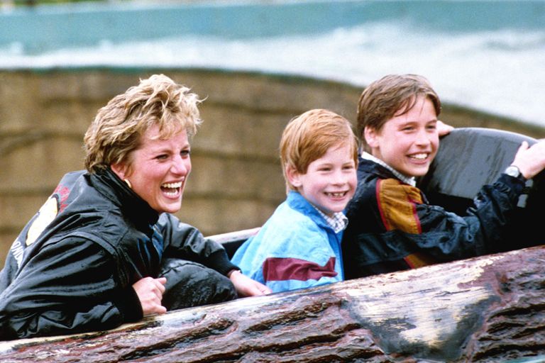 Printsess Diana koos poegade, prints Harry ja prints Williamiga