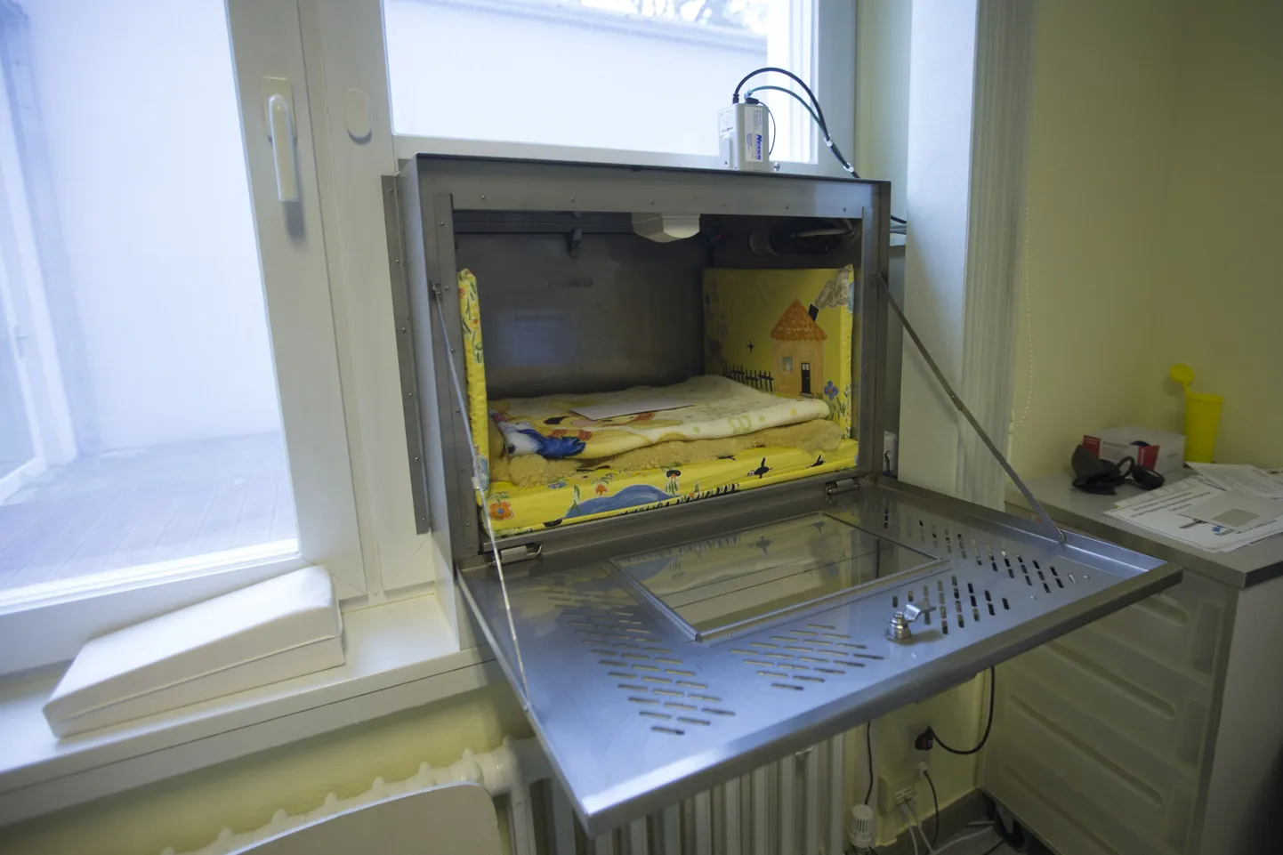 Lasteloovutuskast Saksamaal.
