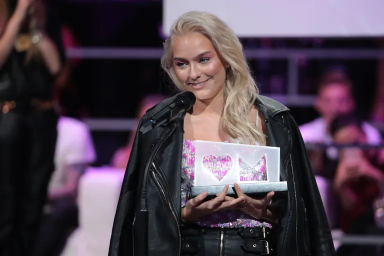 Pildid: tähtede sära ja menu Saku Suurhallis!