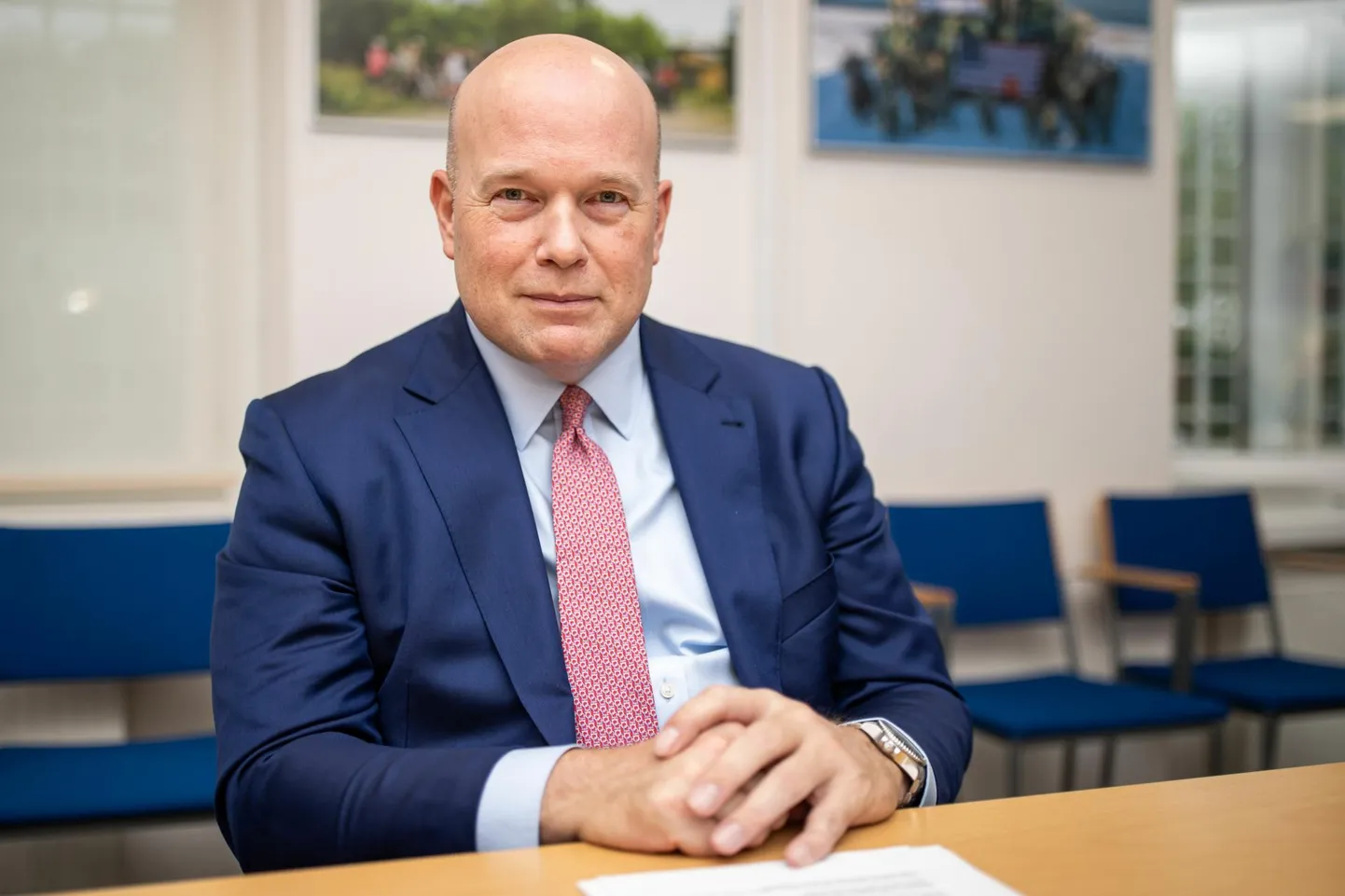 Ühendriike NATO juures esindav Matthew G Whitaker oli esimene Donald Trumpi administratsiooni suursaadik, kes ametisse kinnitati.