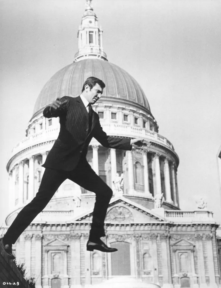 George Lazenby James Bondina 1969. aasta filmis «On Her Majesty's Secret Service»