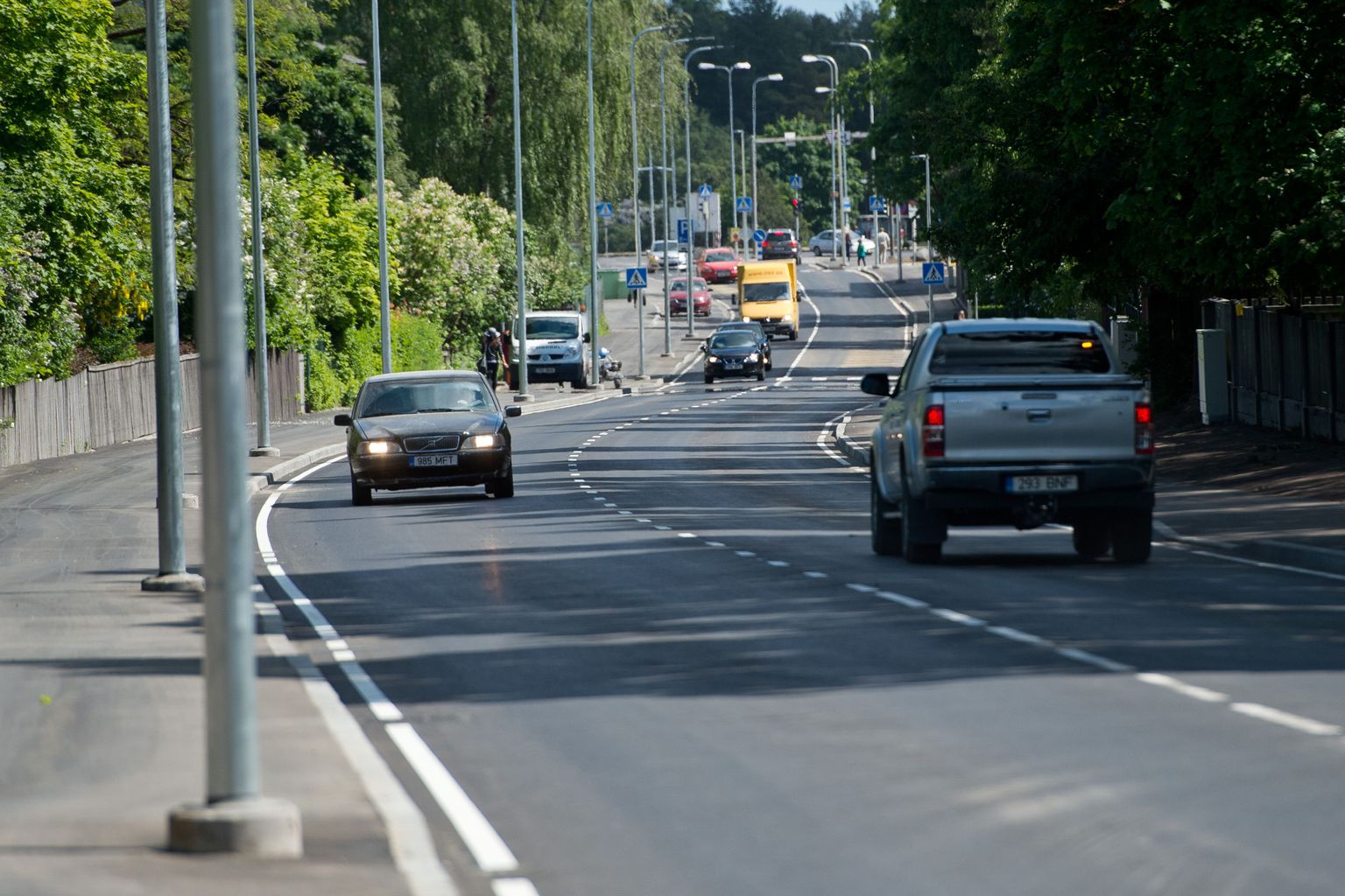 Pärnu maantee rekonstrueeritud lõik avati esmaspäeval liiklusele.