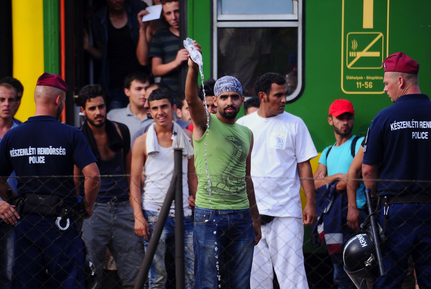 Поезд с беженцами в Венгрии.