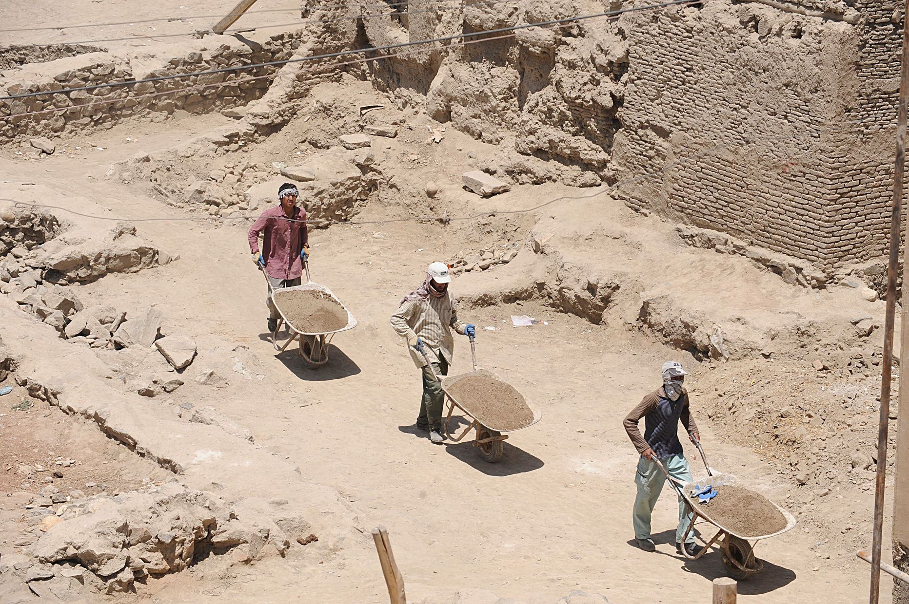 Afgaani ehitajad tööpostil.
