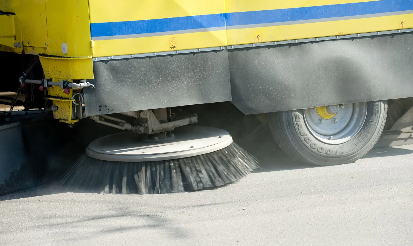 Kevadkoristustehnika ootab ilma soojenemist.