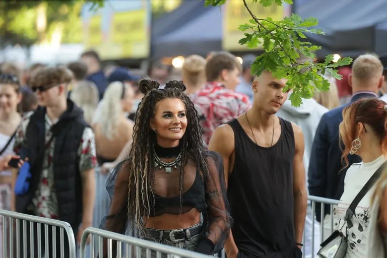 Palja Porgandina tuntuks saanund Cassia Shakti ja Roomet Poom Beach Grind 2023 festivalil.